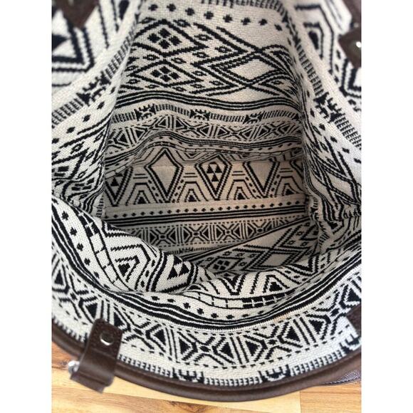 Jewell by Thirty-One Bag Tribal Rio Weave Print Black White with Accessory Bag‎ - Picture 7 of 11